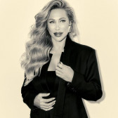 Элина Ладыченко