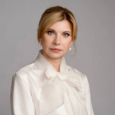 Елена Квензен